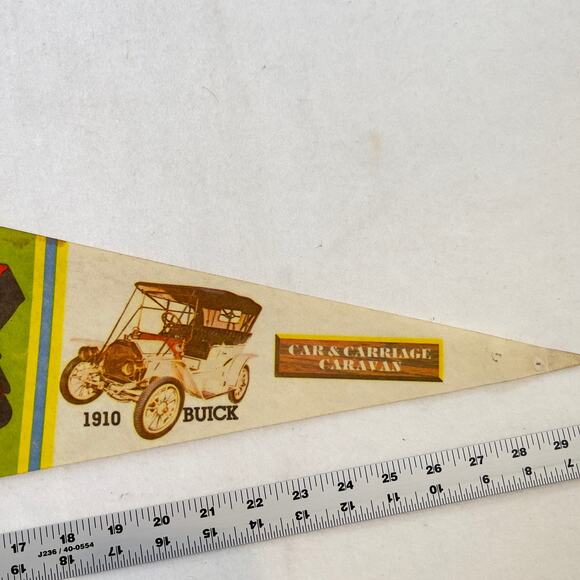 Luray Caverns Souvenir VINTAGE Felt Pennant Large 30" x 12" - Picture 5 of 11